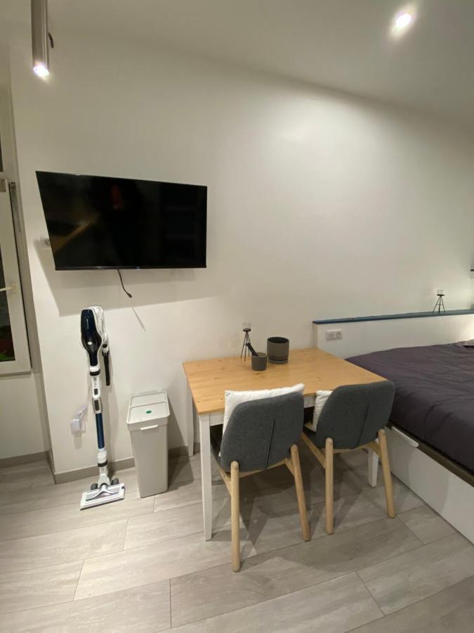 Mrtn Apartments Studio & Suites - Aix-Les-Bains, Hypercentre Exterior foto
